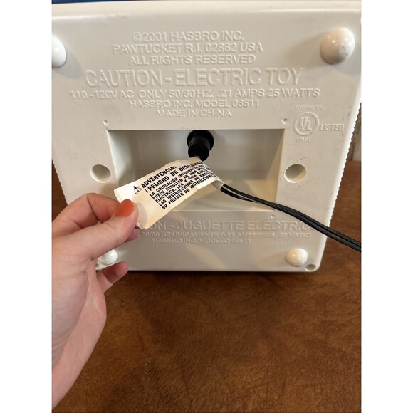 LITE BRITE CUBE 2001 Hasbro w/ 2 drawers of pegs. picture, & extra peg Y2K VNT - Picture 3 of 16